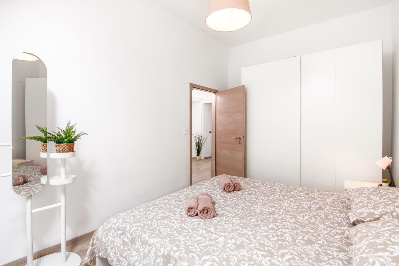 Apartment Kensi*** بولا المظهر الخارجي الصورة